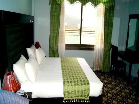 Delux Double Bed